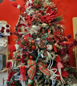 negozio-di-natale-camigliatello-03