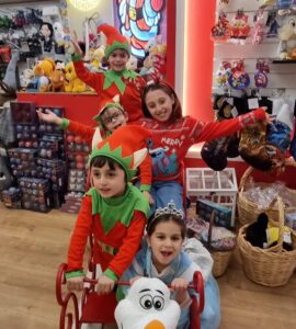 negozio-di-natale-camigliatello-10